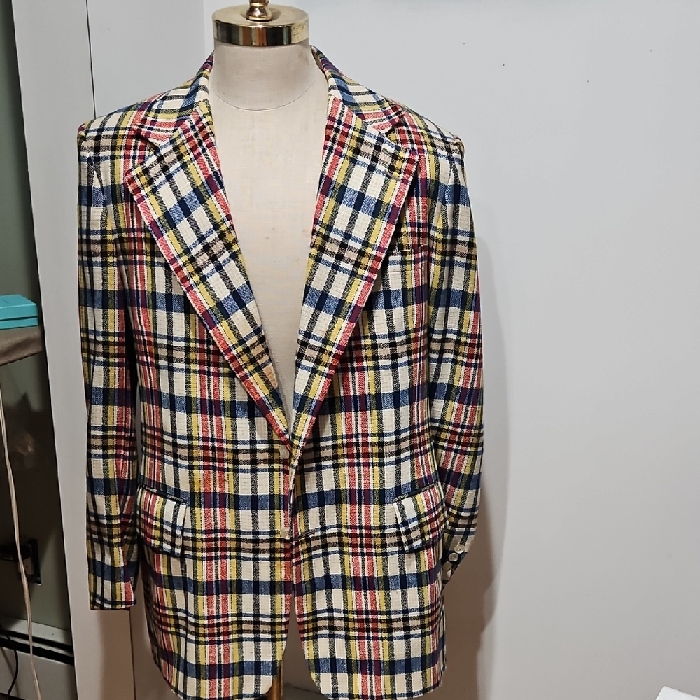 Ballantyne Red and Blue Sport Blazer with Tailored Fit